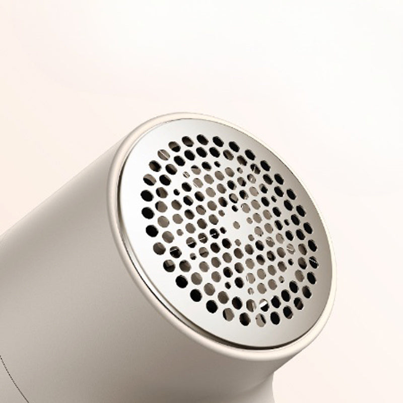 Smart Fabric Shaver — Removes Lint & Makes Clothes Look New Again ✨